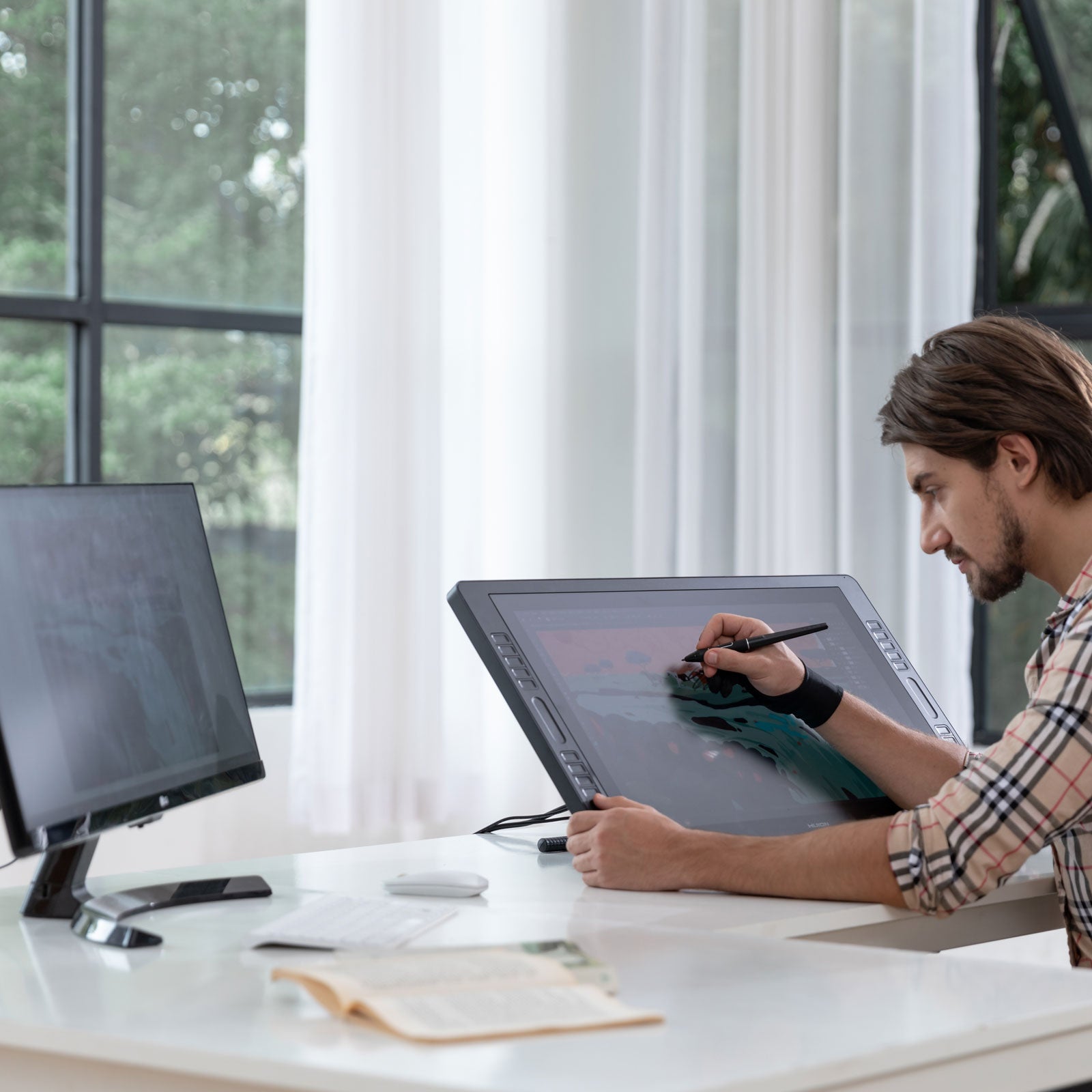 Huion Kamvas Pro 24 QHD
